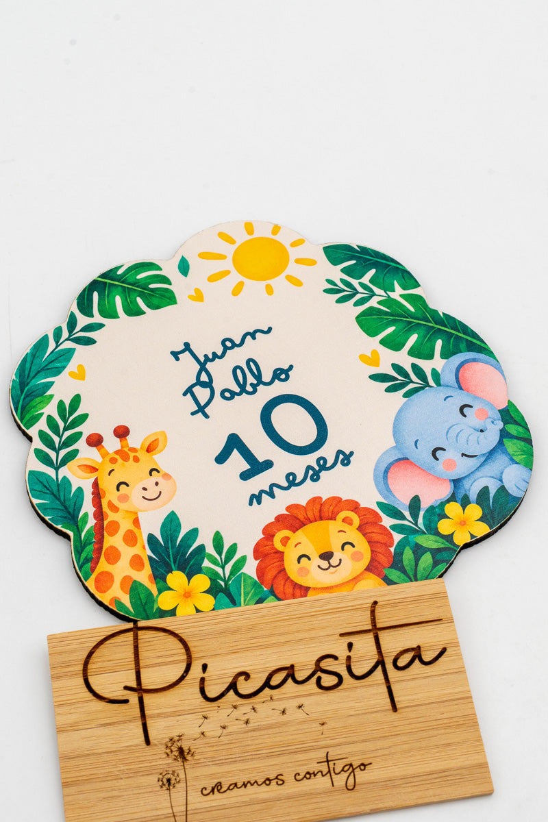 Cartes étapes bébé en bois personnalisées