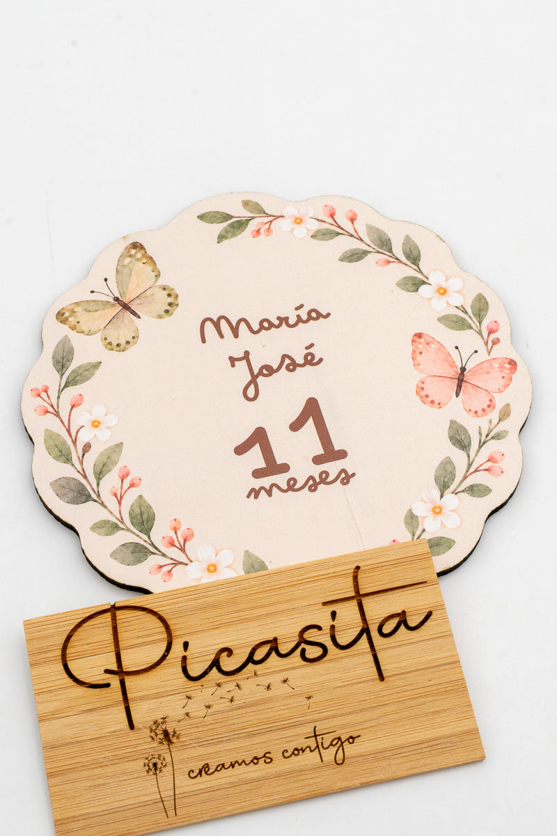 Cartes étapes bébé en bois personnalisées