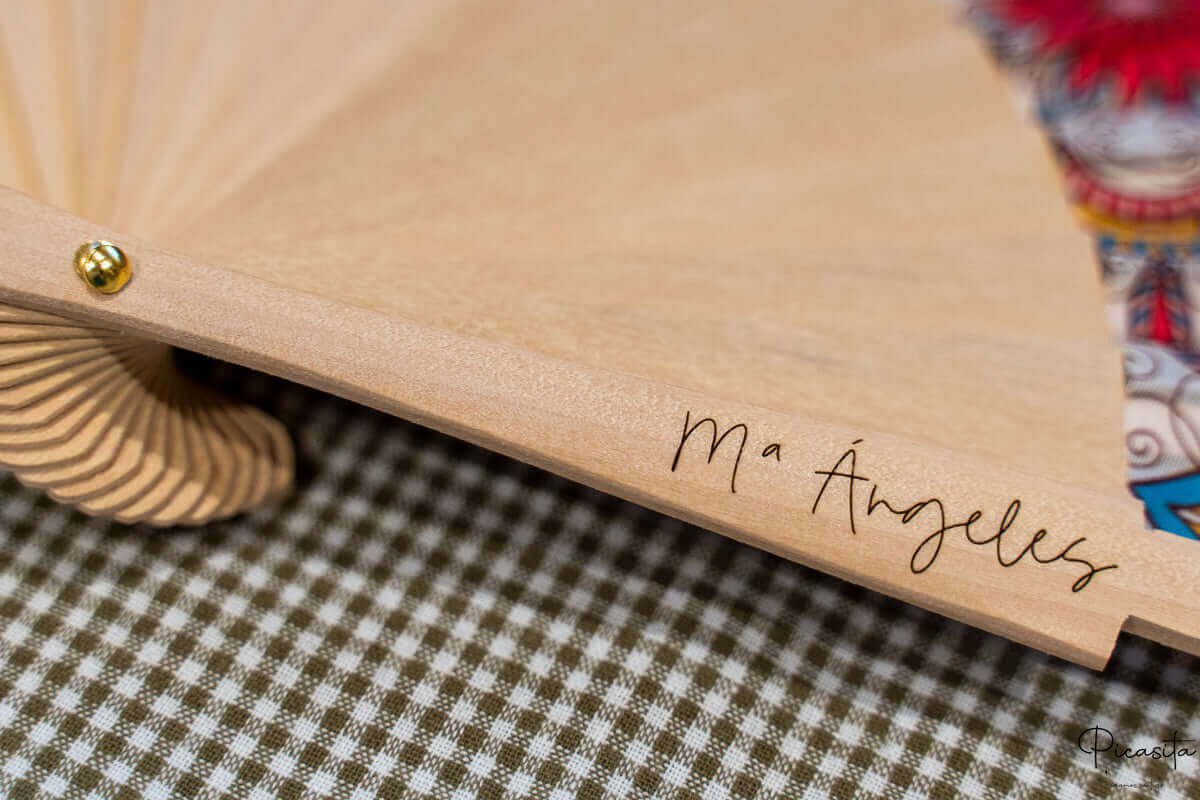 Abanicos de Madera y Tela Estampados Personalizados