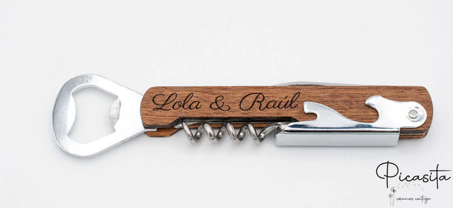 abrebotellas_personalizado_de_madera