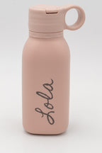 Gourde rose avec le prénom Lola gravé