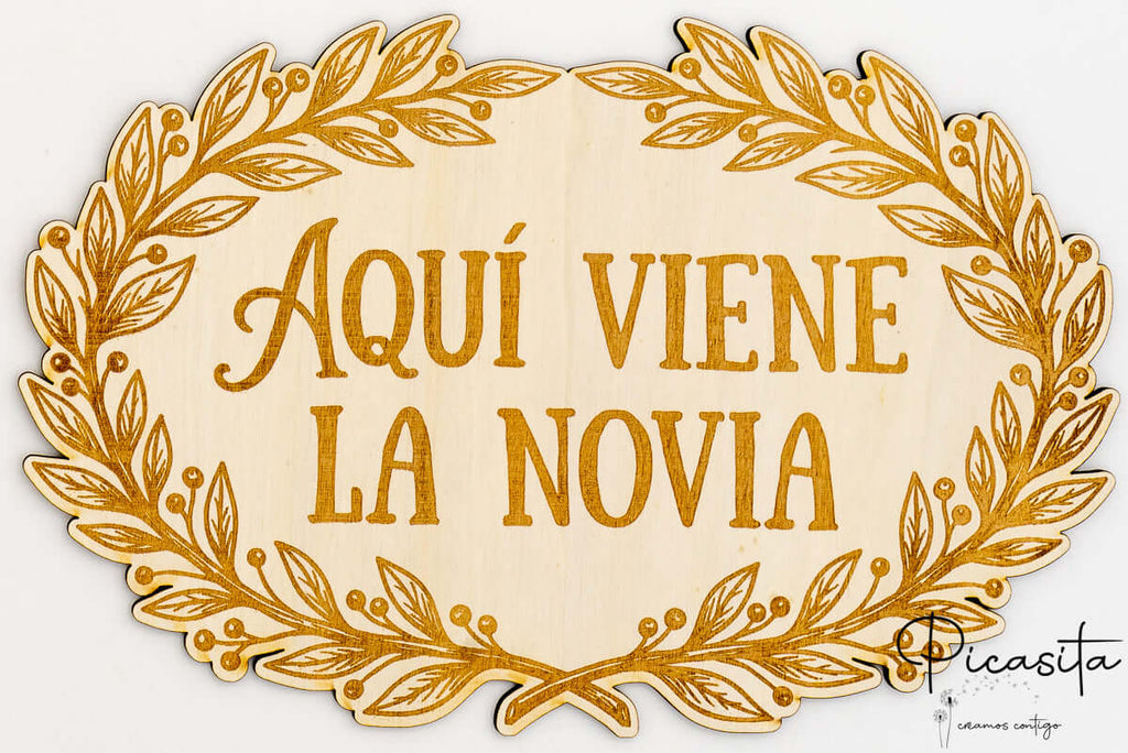 Cartel Aqui Viene la Novia