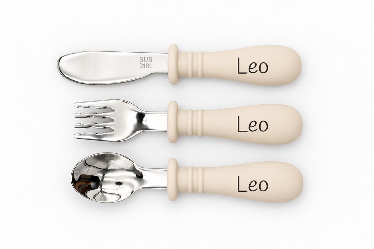 Cubiertos infantiles personalizados · Crema · nombre Leo