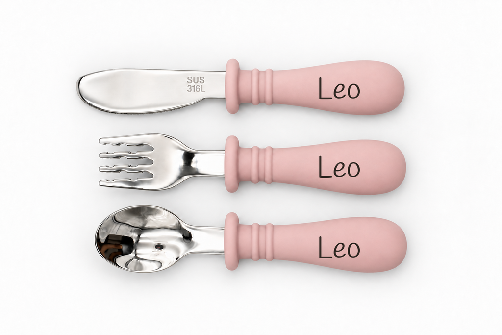Cubiertos infantiles personalizados · Rosa Clarito · nombre Leo