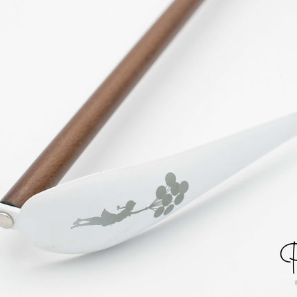 perchas_de_metal_y_madera