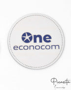 Posavasos de cuero PU blanco con logotipo azul impreso