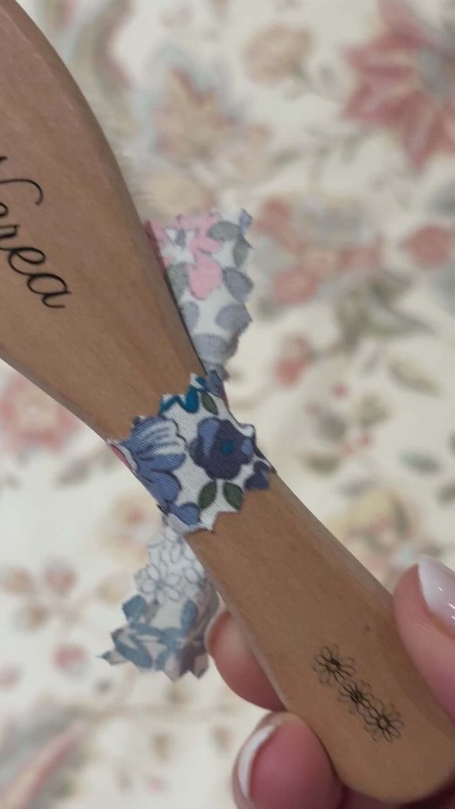 Brosse en bois ultrasouple pour bébés