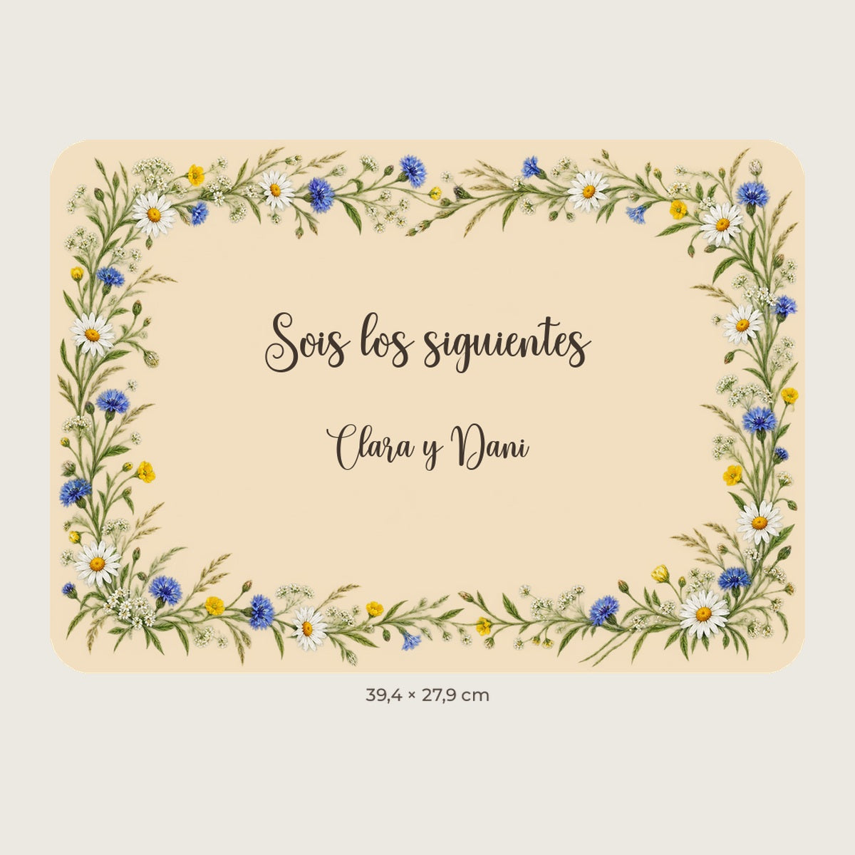 Aperçu numérique : pancarte rectangulaire avec marguerites et texte «Sois los siguientes» pour Clara et Dani, prénoms d’exemple.